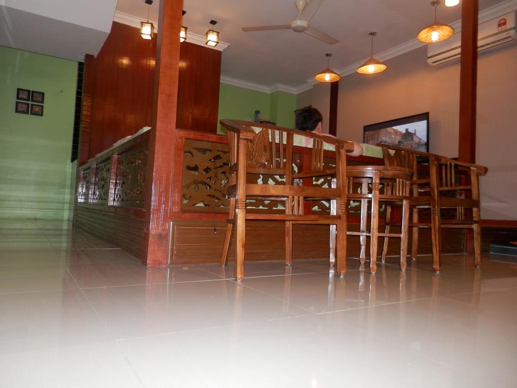 Travellers Planet Hotel & Guesthouse Malacca Εξωτερικό φωτογραφία